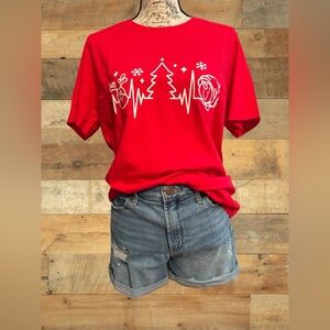 Christmas Heartbeat Tee